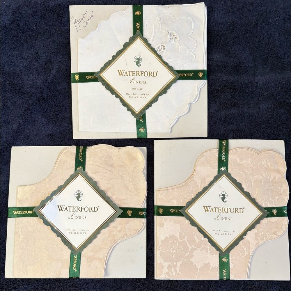 NWT 3 Waterford 100% Linen & Jacquard Damask Dinner Napkins in Cream & White